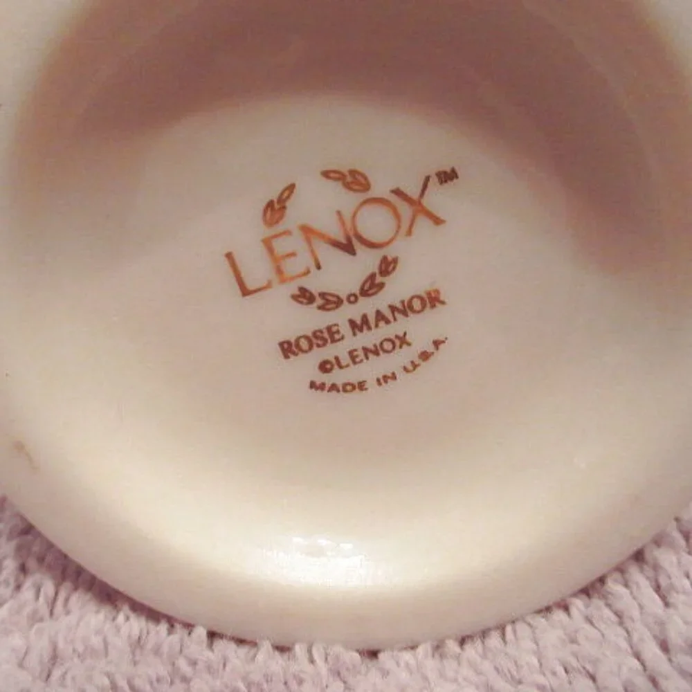 Vtg Lenox Porcelain Bud Vase 24K Gold Trim Rose Manor Cottagecore Boho Regency